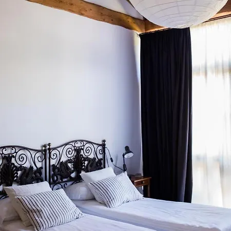 Corte Donati Villa Cissano